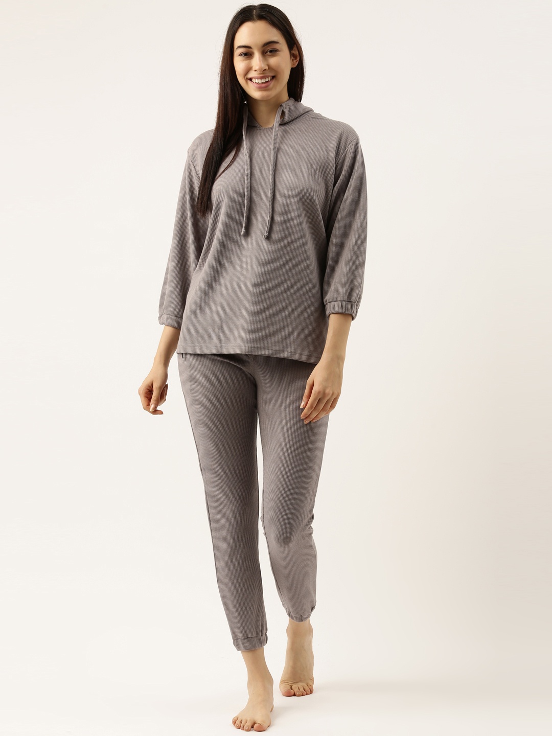 

Clt.s Women Grey Solid Pure Cotton Night suit