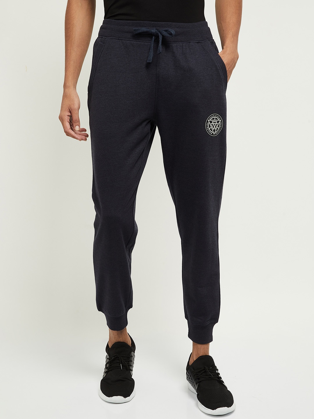

max Men Navy Blue Solid Joggers