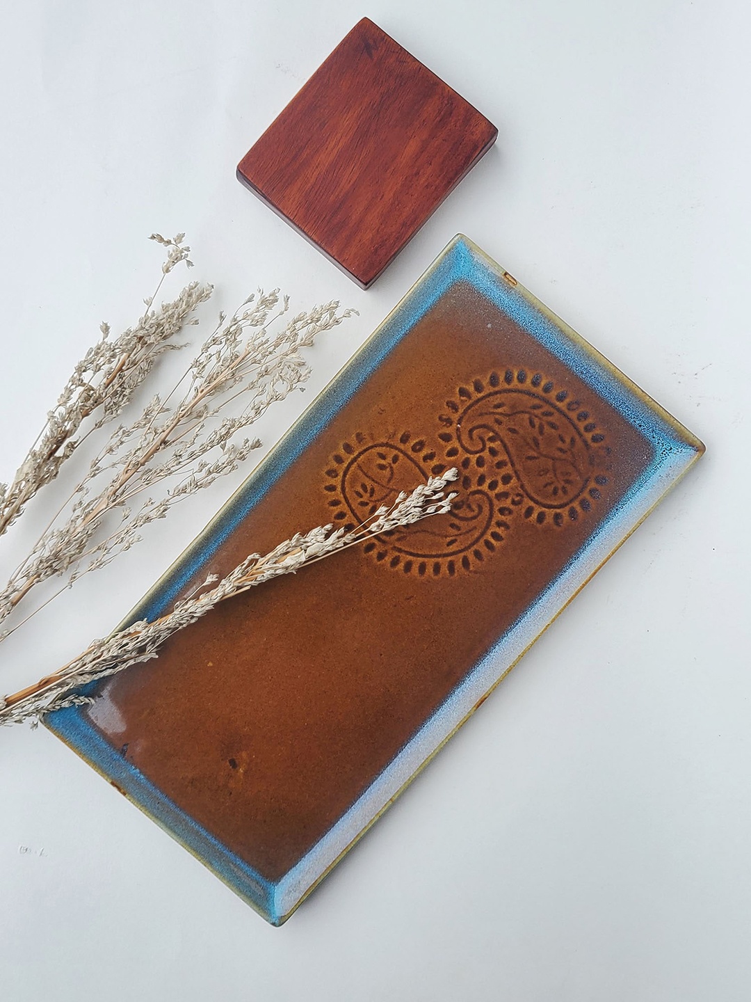 

Folkstorys Brown & Blue Handmade Ceramic Hazel Satin Platter
