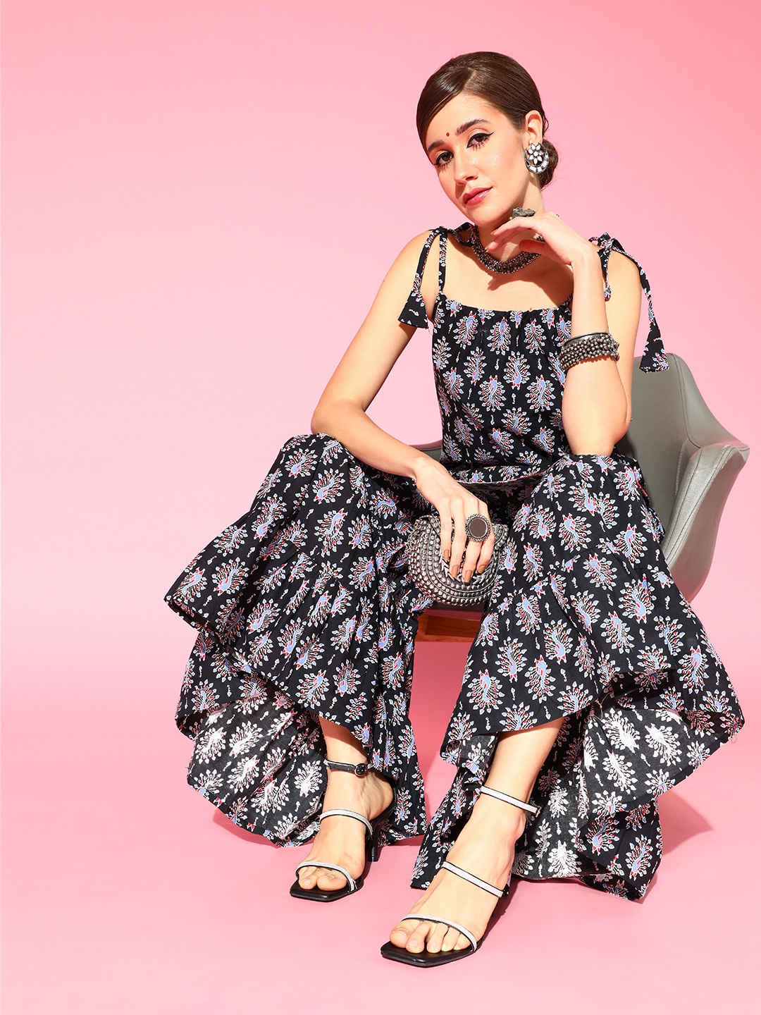 

mokshi Women Black Ethnic Motifs Printed Regular Pure Cotton Kurti with Sharara