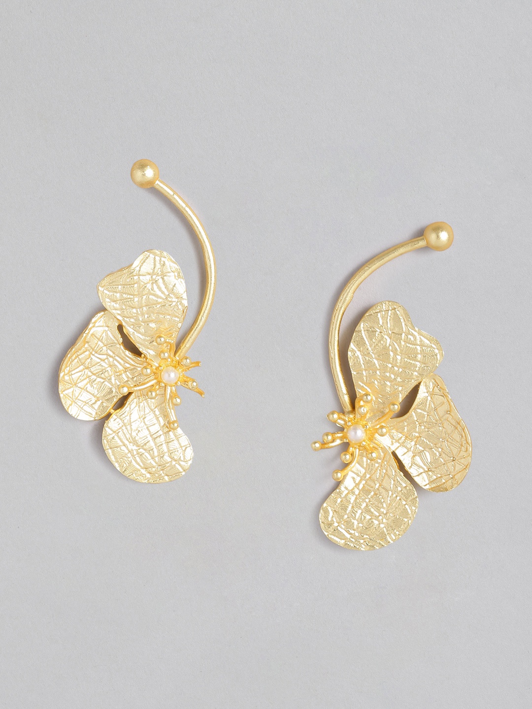 

MIDASKART Gold-Toned Floral Studs Earrings