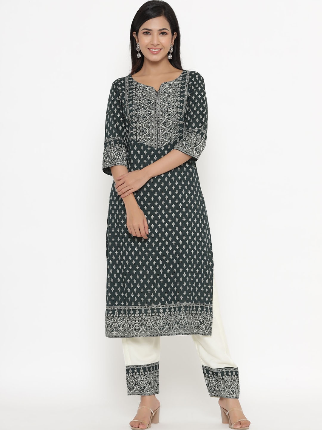 

UNISETS Women Green Ethnic Motifs Printed Regular Kurta with Trousers