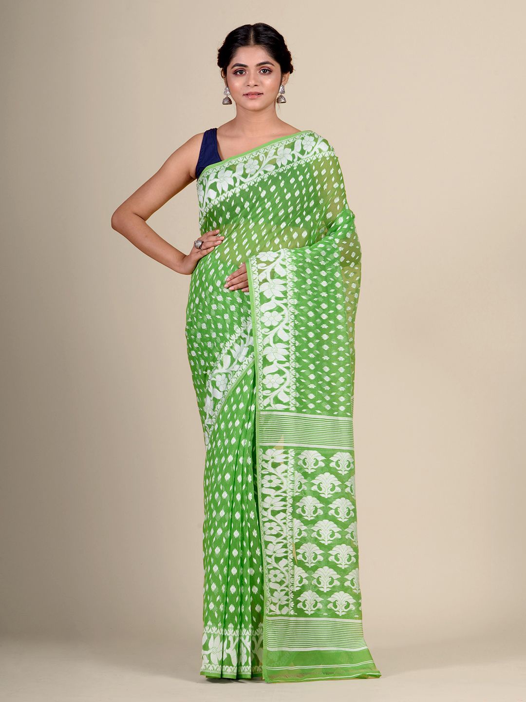

Charukriti Green & White Ethnic Motifs Woven Design Jamdani Saree
