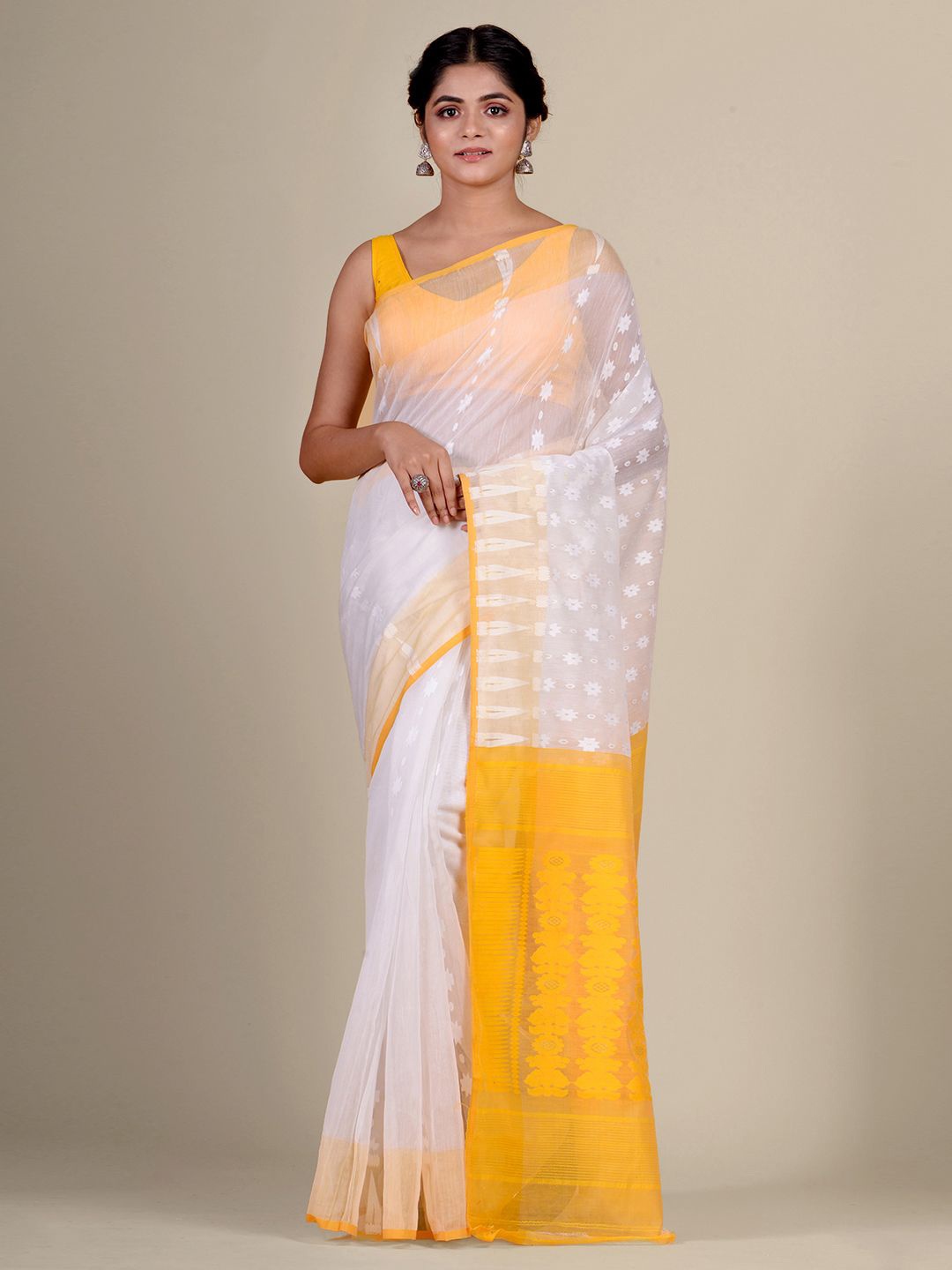 

Charukriti White & Yellow Woven Design Silk Cotton handwoven Jamdani Saree