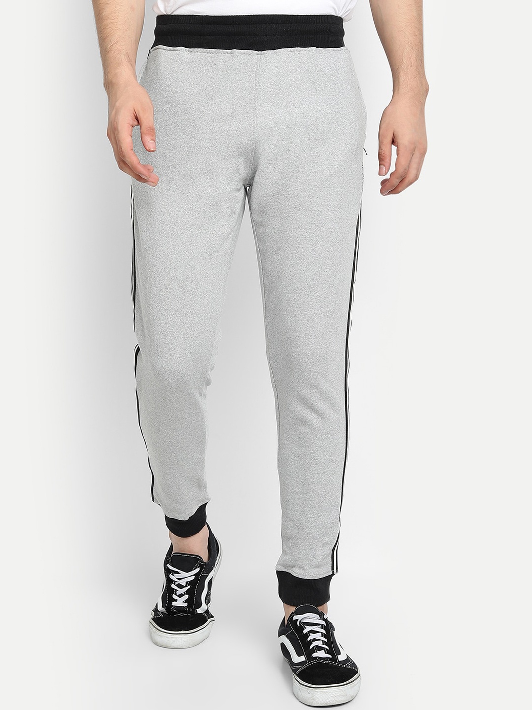 

BE AWARA Men Grey Melange Solid Straight-Fit Joggers