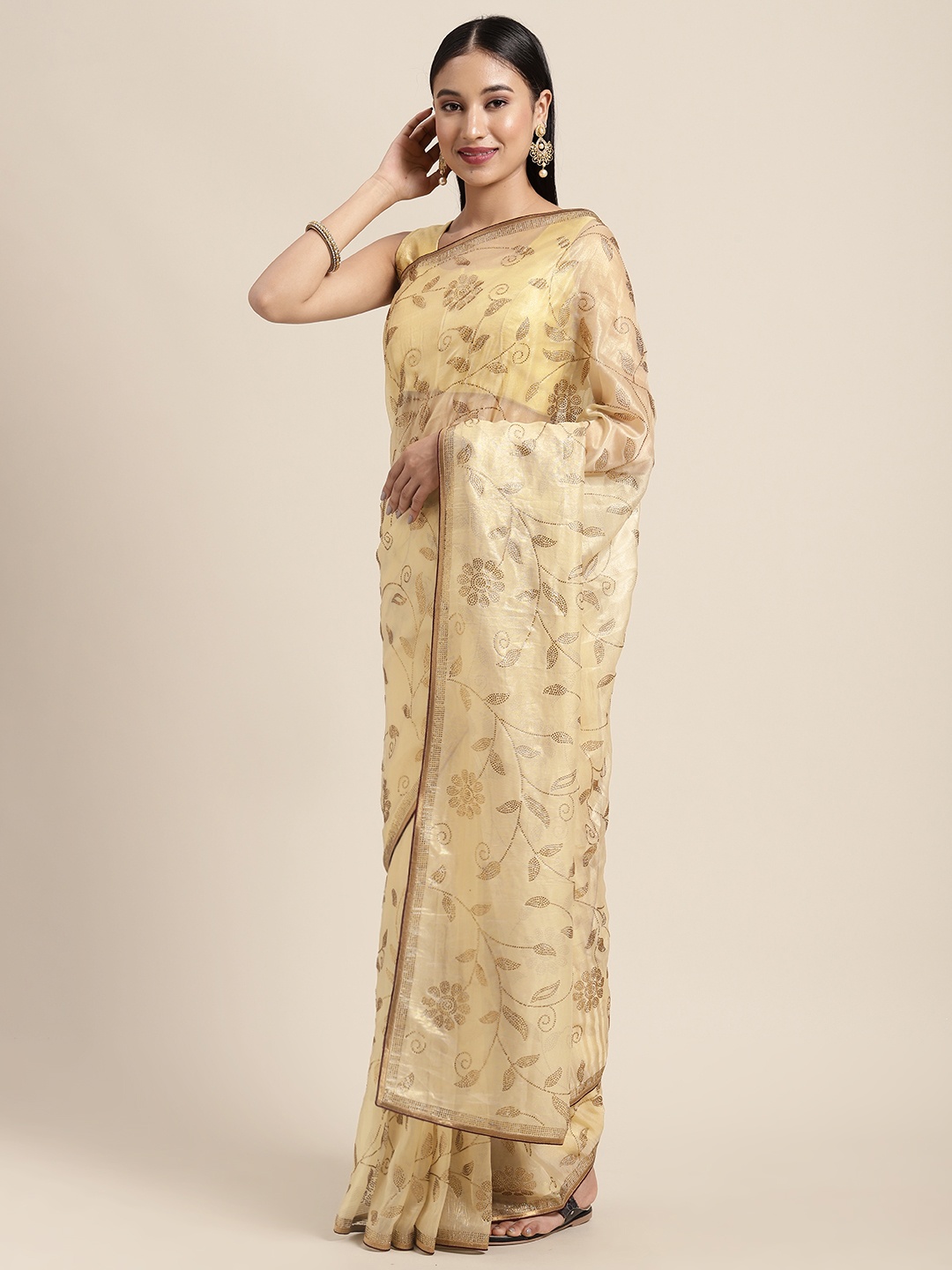 

Neerus Gold-Toned Floral Beads and Stones Tissue Saree