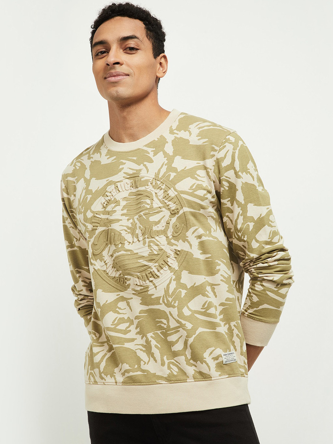 

max Men Off White Printed Pure Cotton Sweatshirt