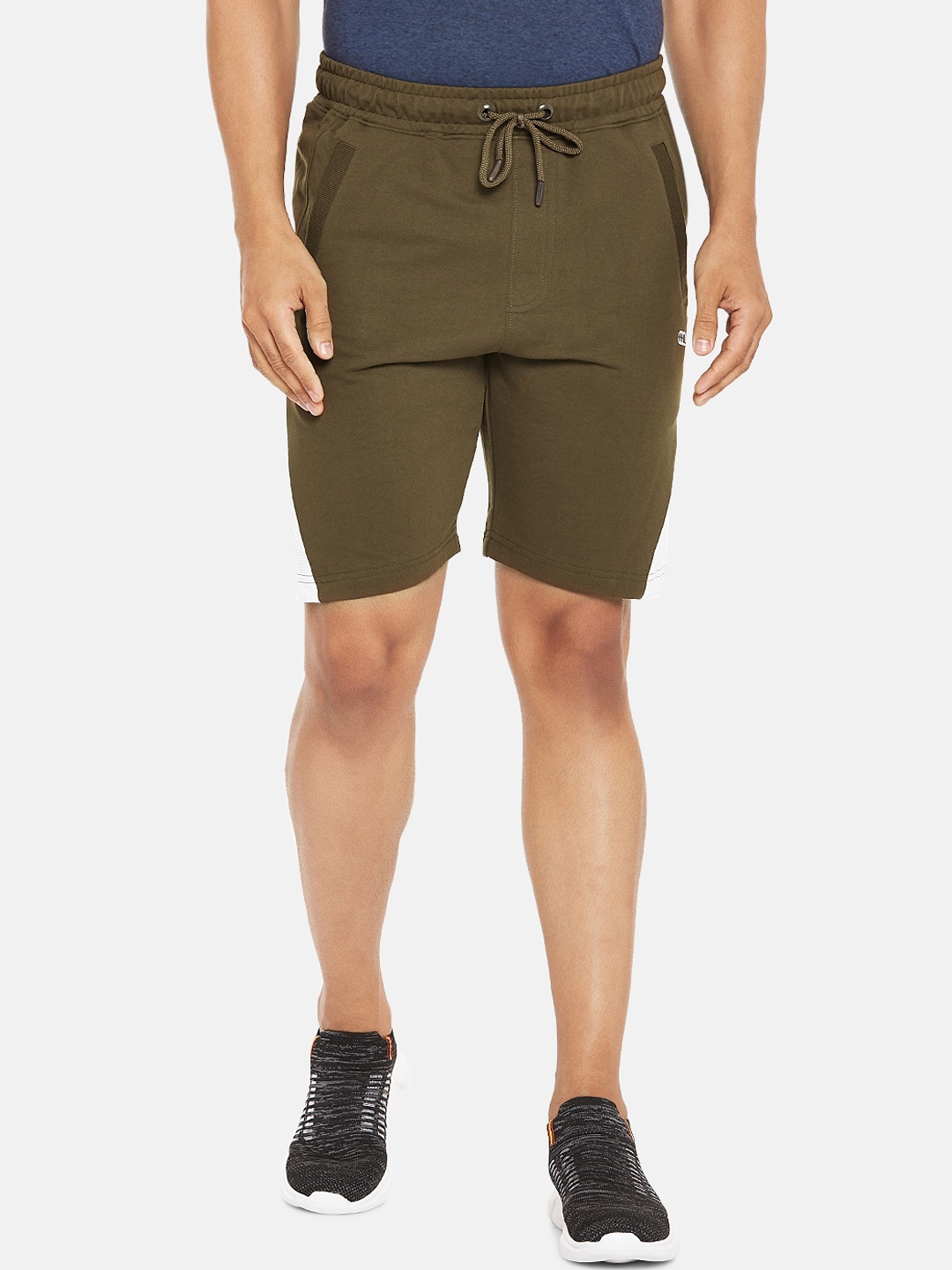 

Ajile by Pantaloons Men Olive Green Slim Fit Sports Shorts