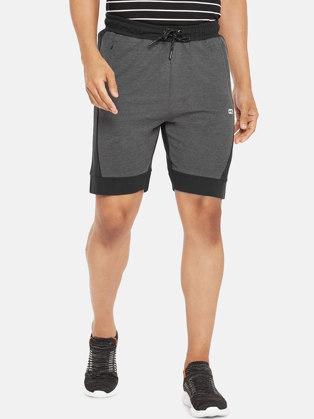 

Ajile by Pantaloons Men Grey Slim Fit Sports Shorts