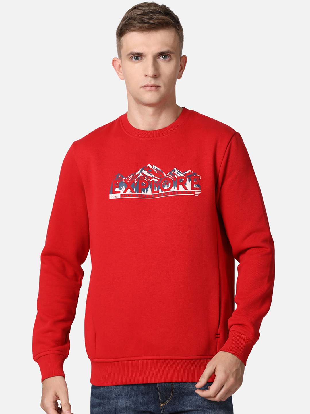 

t-base Men Red Typography Printed Pullover Sweatshirt