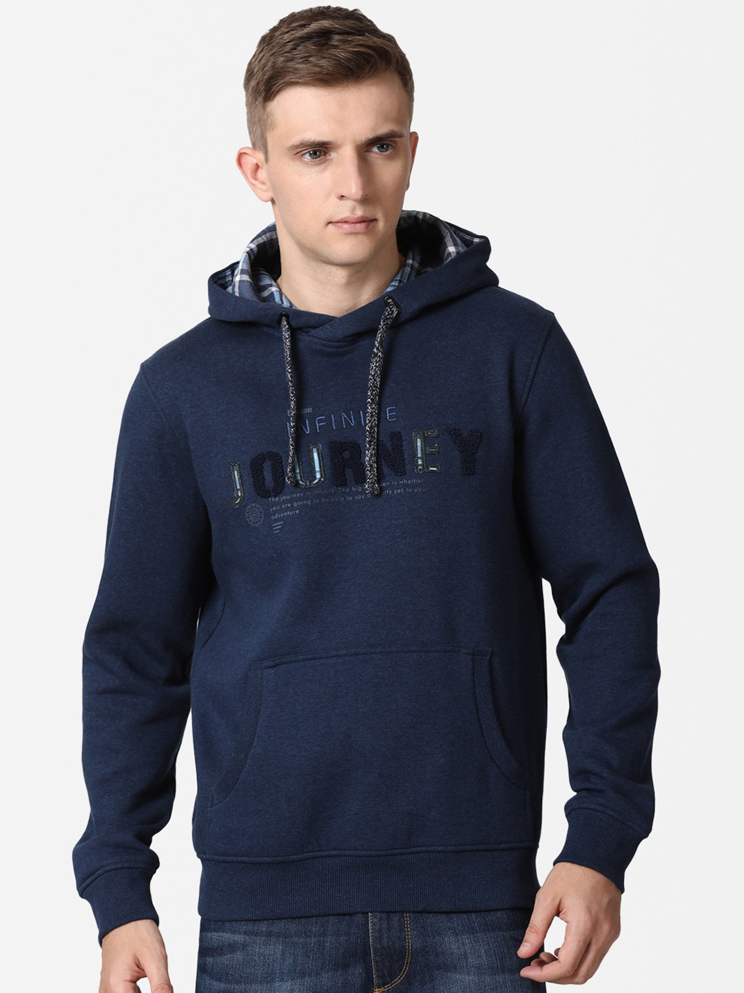 

t-base Men Navy Blue Printed Hooded Sweatshirt