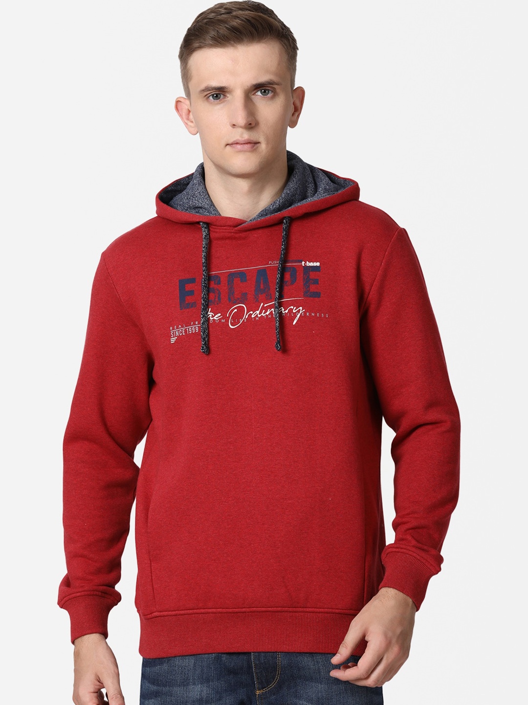 

t-base Men Red Typography Printed Cotton Hooded Pullover Sweatshirt