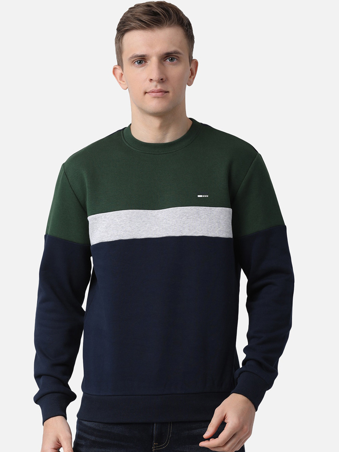 

t-base Men Green & Navy Blue Colourblocked Cotton Pullover Sweatshirt