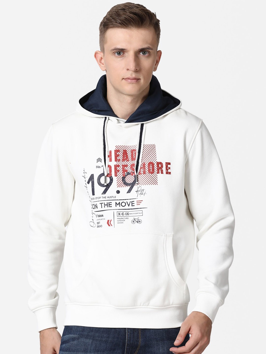 

t-base Men Off White & Red Printed Hooded Sweatshirt