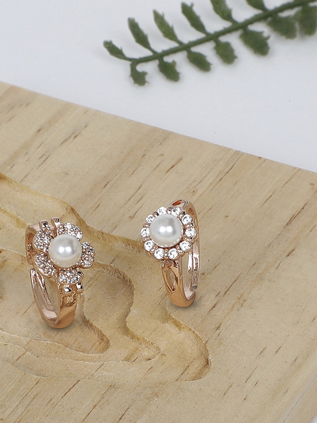 

Zaveri Pearls Women Set of 2 Rose Gold Contemporary Cubic Zirconia Brass Rings