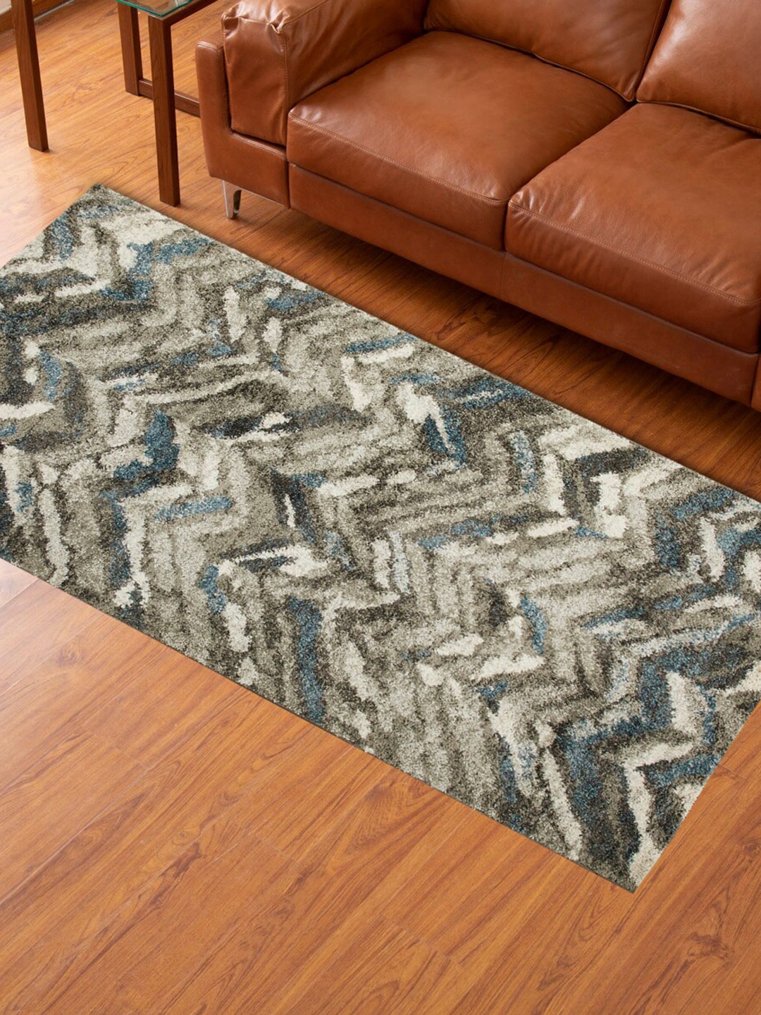 

Home Centre Grey & White Geometric Printed Anti-Skid Carpet