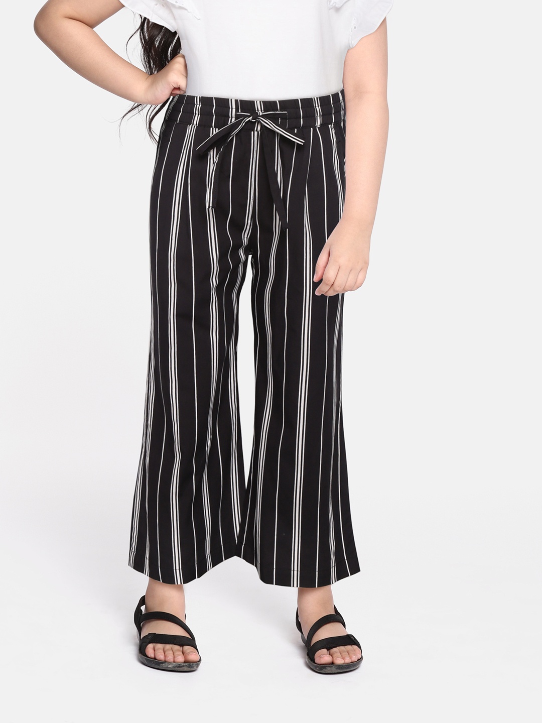 

luyk Girls Black Striped High-Rise Parallel Trousers