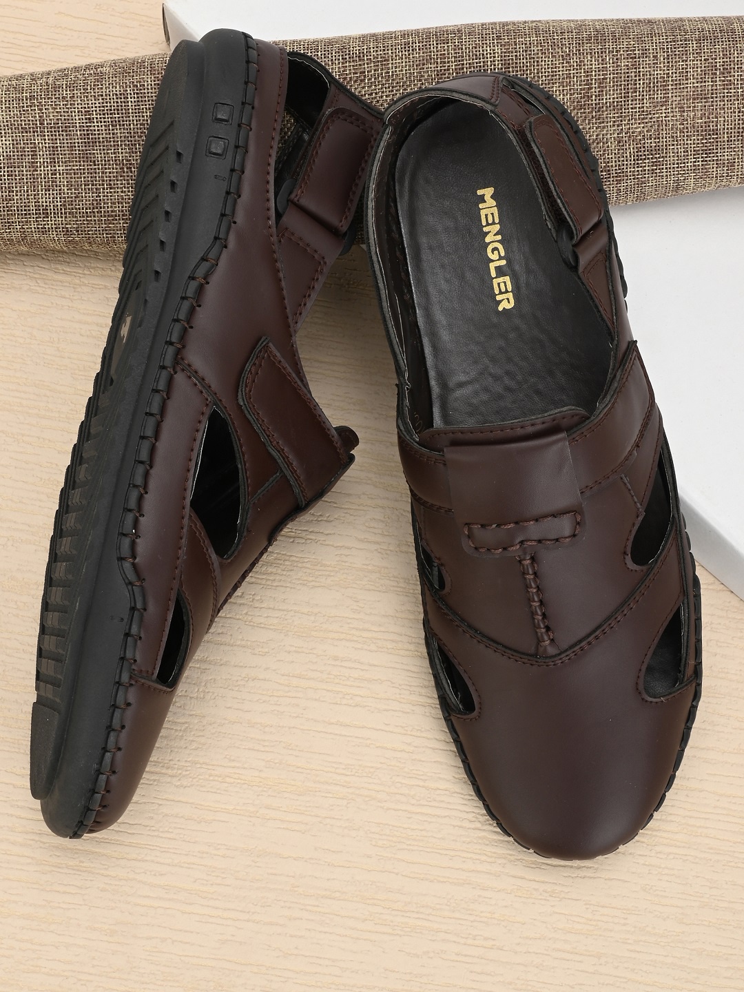

MENGLER Men Brown & Black Shoe-Style Sandals