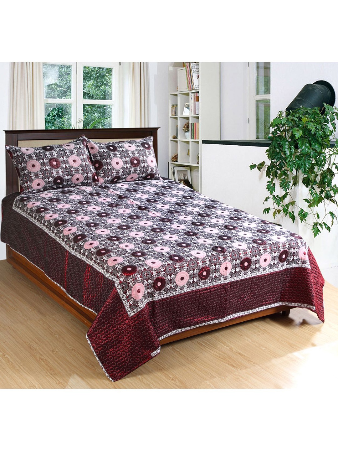 

Varde Maroon & Grey Woven Design Double King Size Bedcover With 2 Pillow Cover