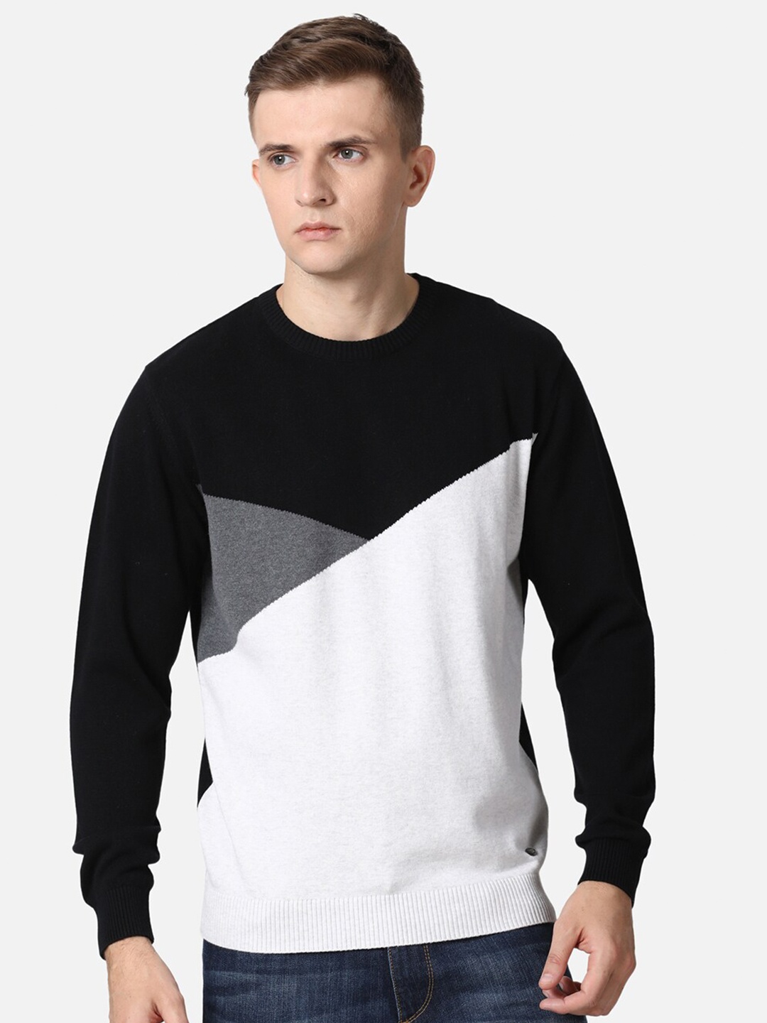 

t-base Men Black & White Colourblocked Cotton Pullover