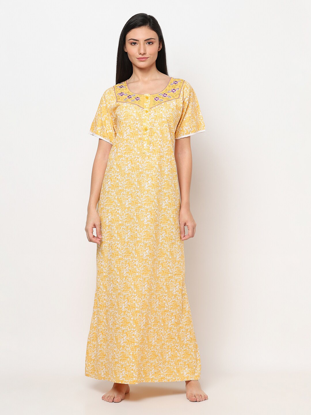 

TRUNDZ Women Yellow Printed Maxi Nightdress
