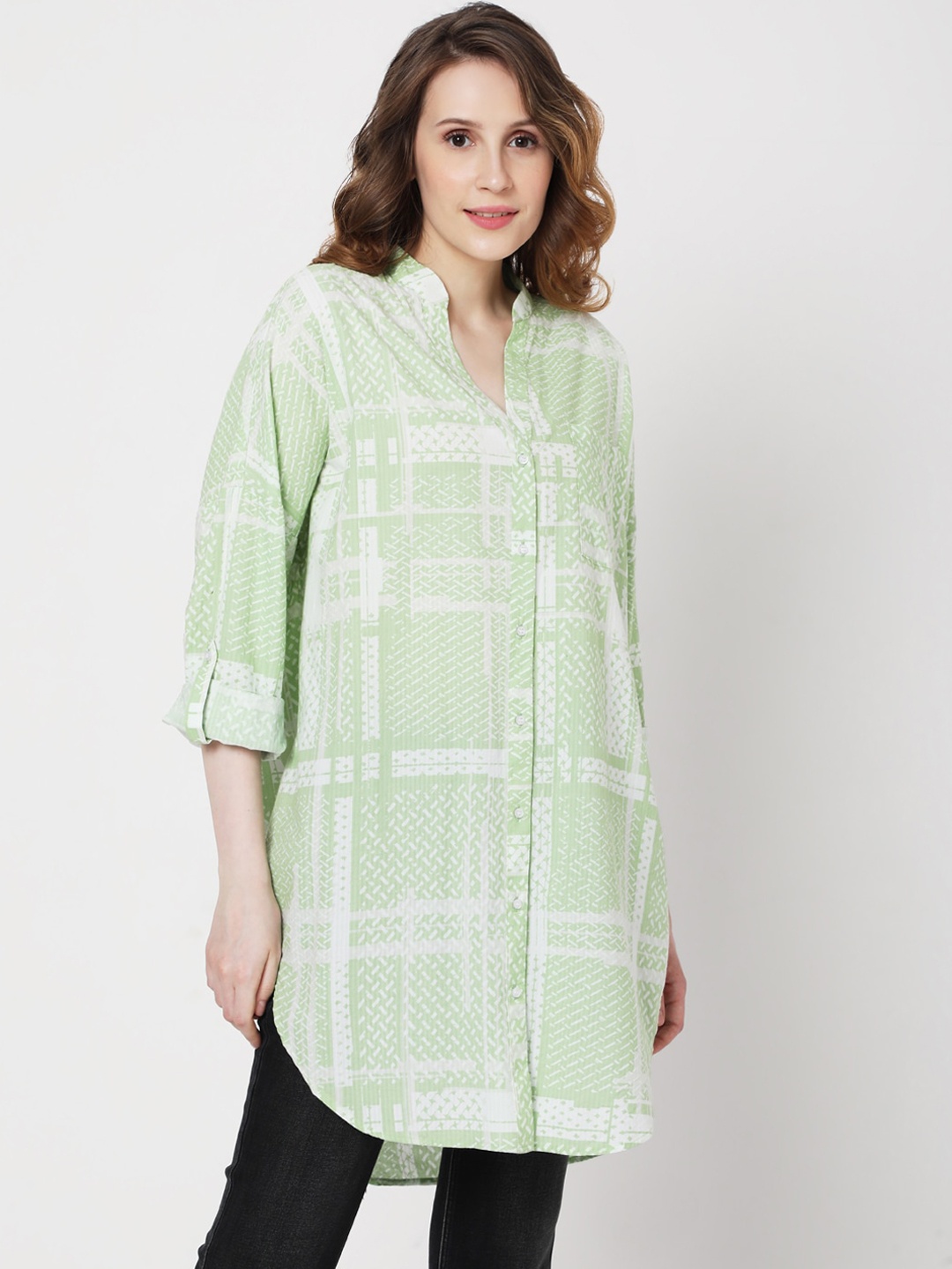 

Vero Moda Women Green Opaque Printed Casual Shirt