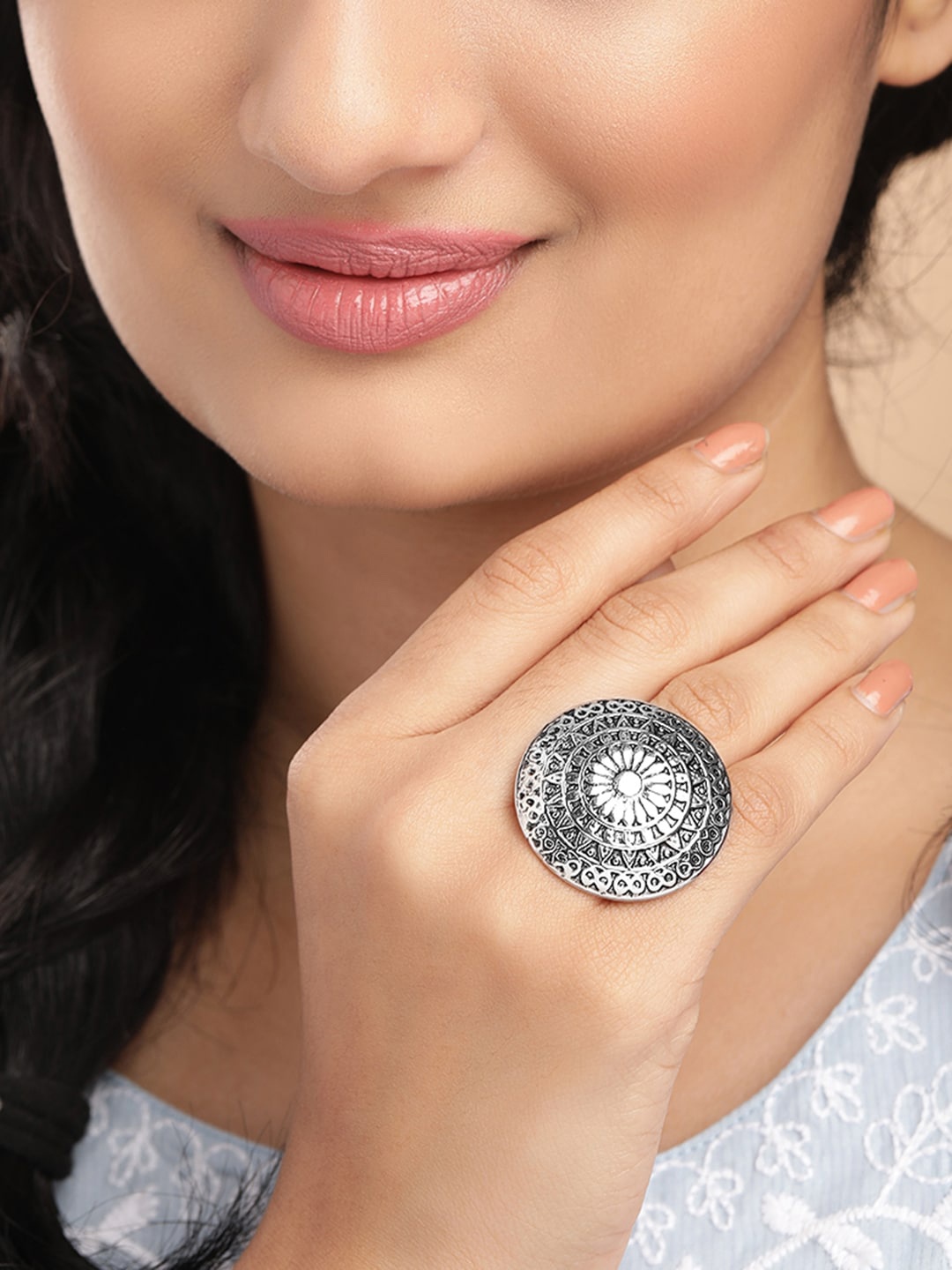 

Anouk Oxidised Silver-Plated Handcrafted Adjustable Finger Ring