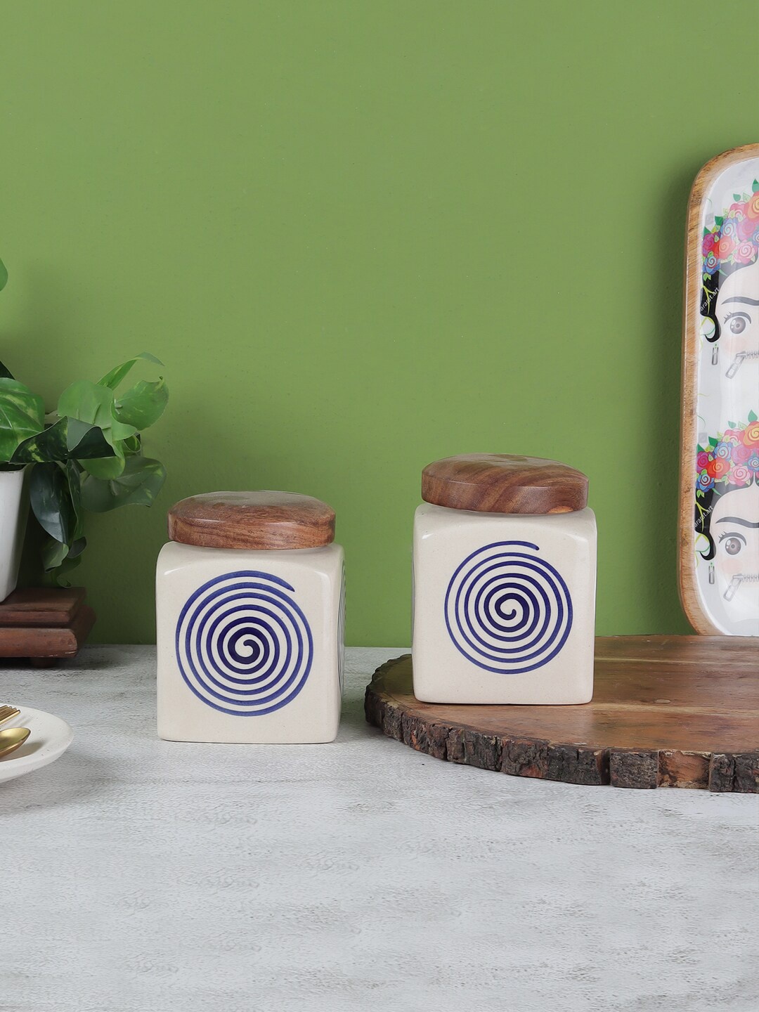 

VarEesha Set Of 2 White & Blue Parikrama Spiral Square Jars