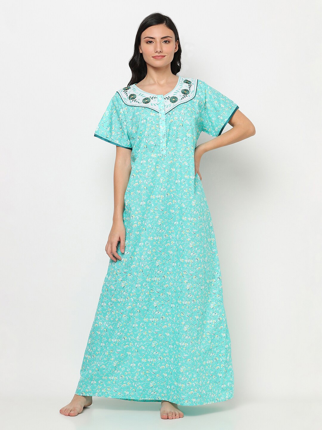 

TRUNDZ Turquoise Blue Printed Maxi Nightdress