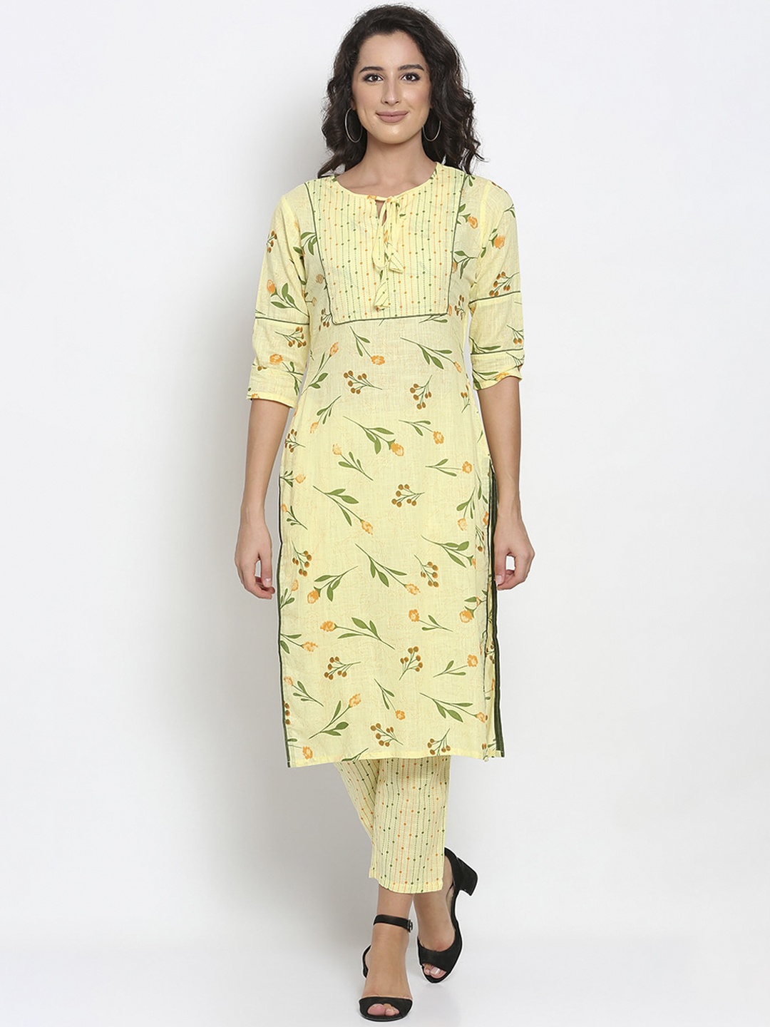 

MARC LOUIS Women Yellow & Green Floral Printed Regular Pure Cotton Kurta with Trousers