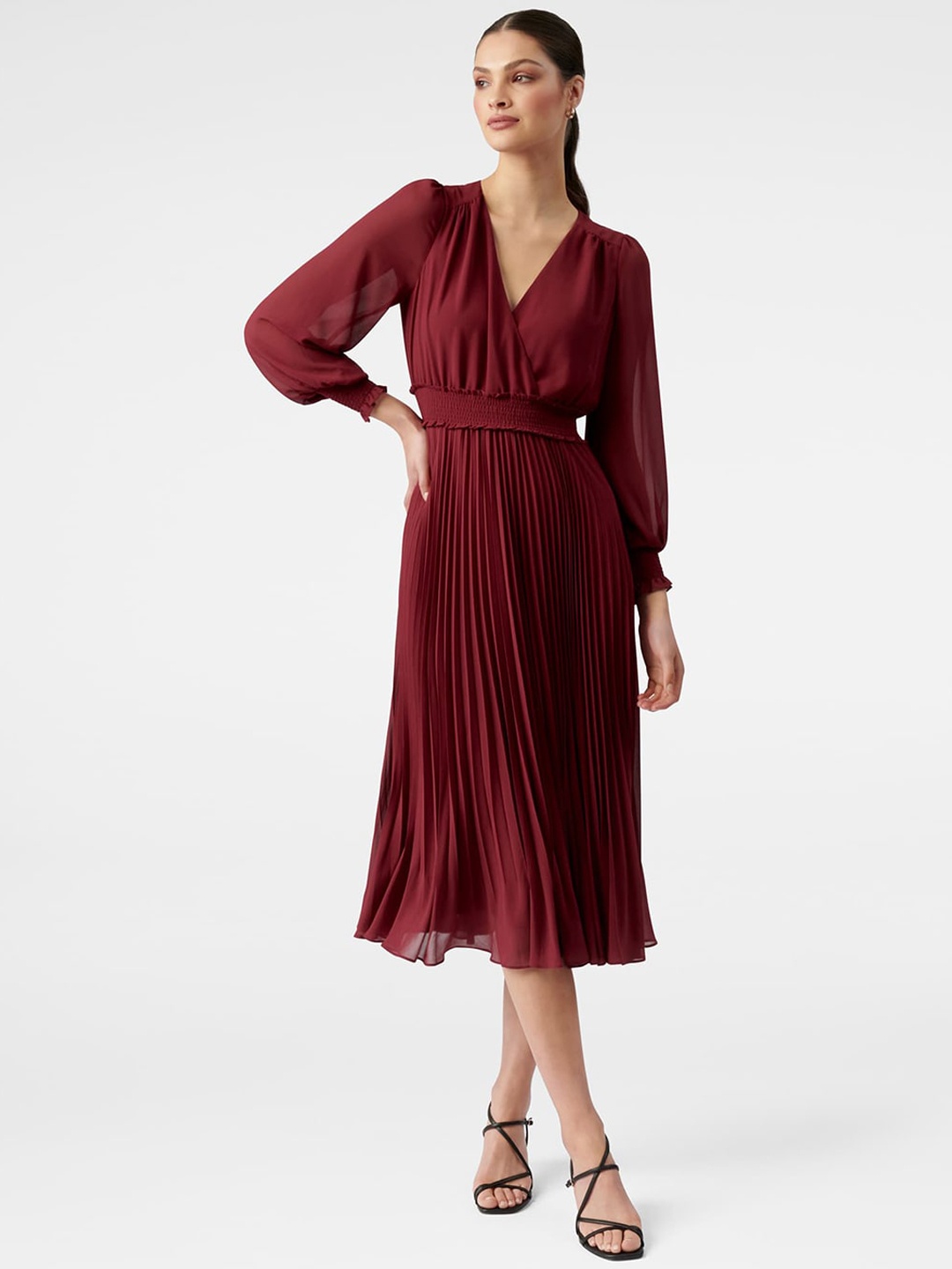 

Forever New Maroon Pleated Midi Dress