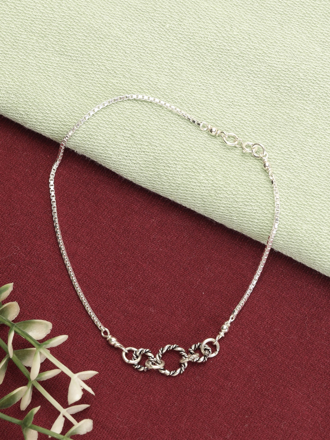 

GIVA 925 Sterling Silver Oxidized Silver Clique Anklet