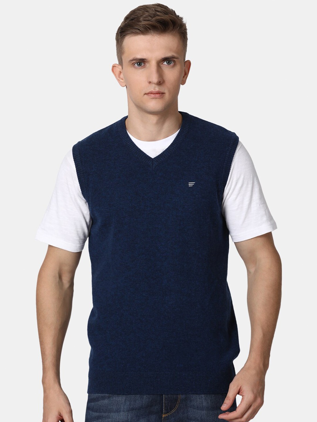 

t-base Men Navy Blue Solid Woolen Pullover