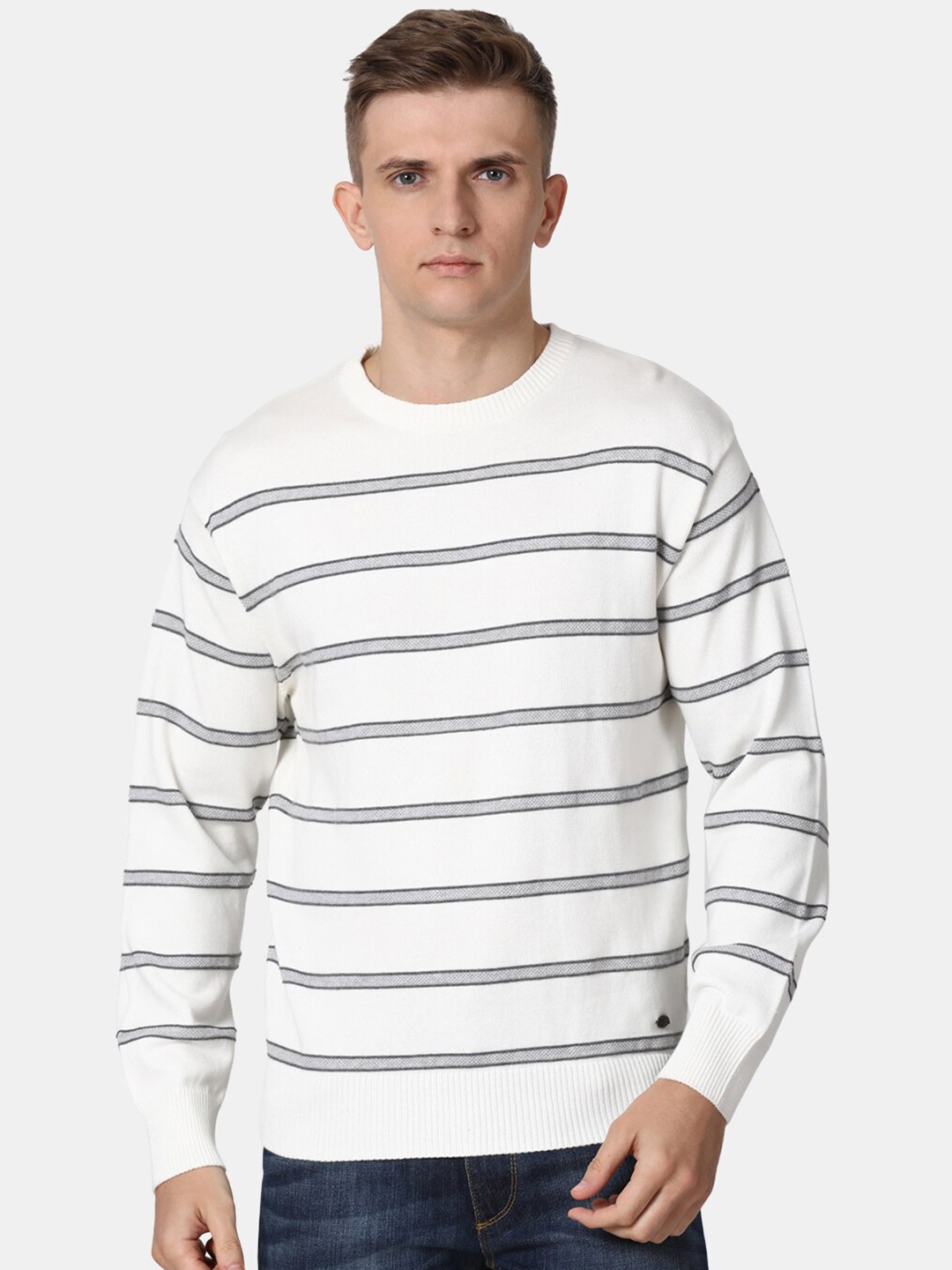 

t-base Men Off White & Black Striped Cotton Pullover