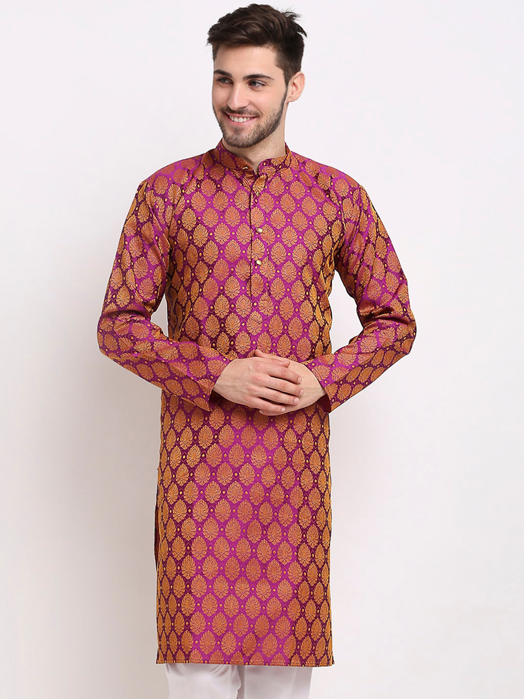 

Jompers Men Pink Woven Design Kurtas