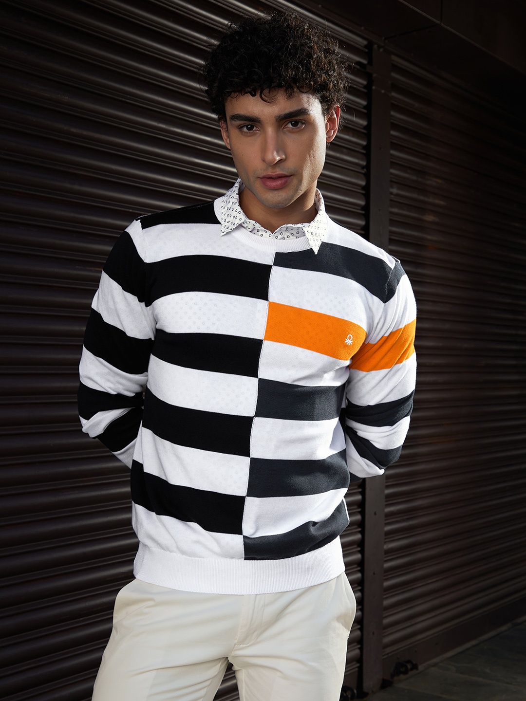 

United Colors of Benetton Men White & Black Pure Cotton Striped Pullover