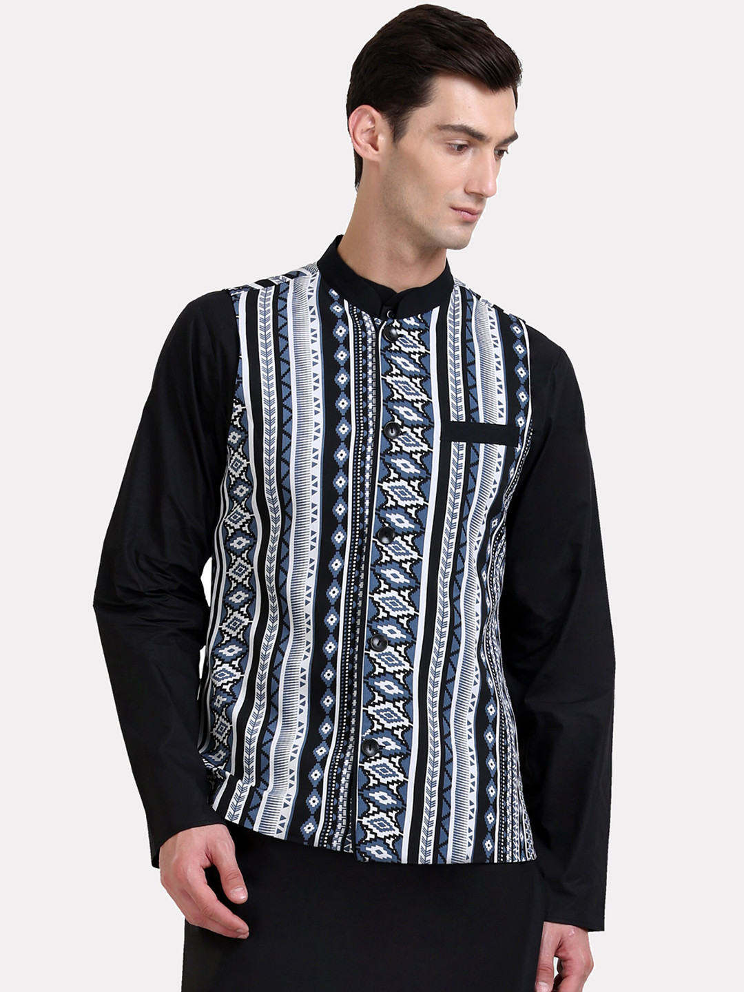 

Raas Men Grey & Black Printed Slim-Fit Woven Nehru Jacket