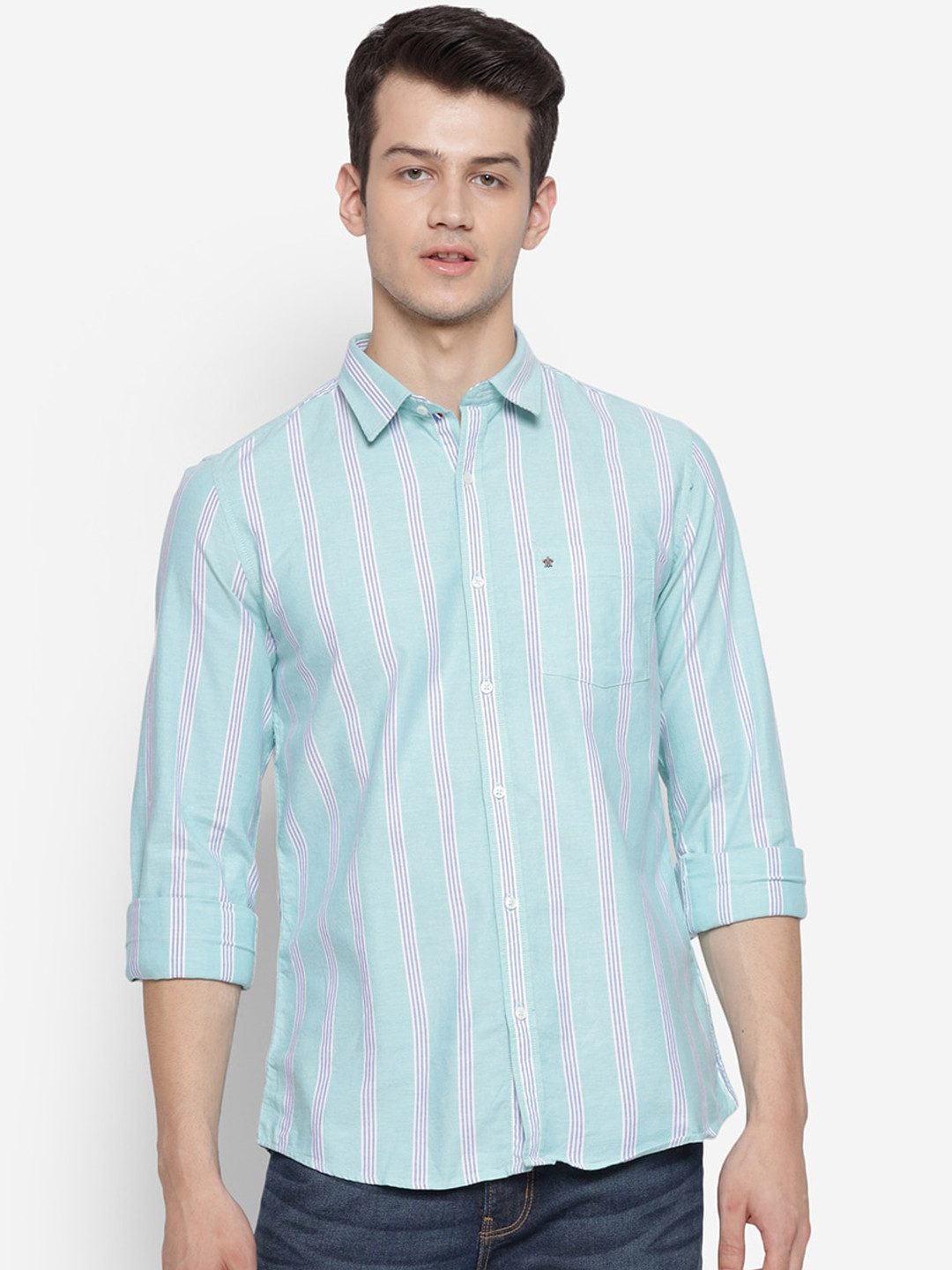 

Turtle Men Green Slim Fit Opaque Striped Casual Shirt