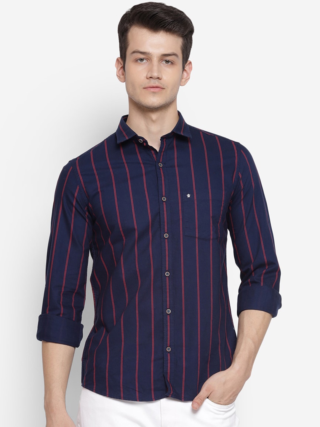 

Turtle Men Blue Slim Fit Opaque Striped Casual Shirt