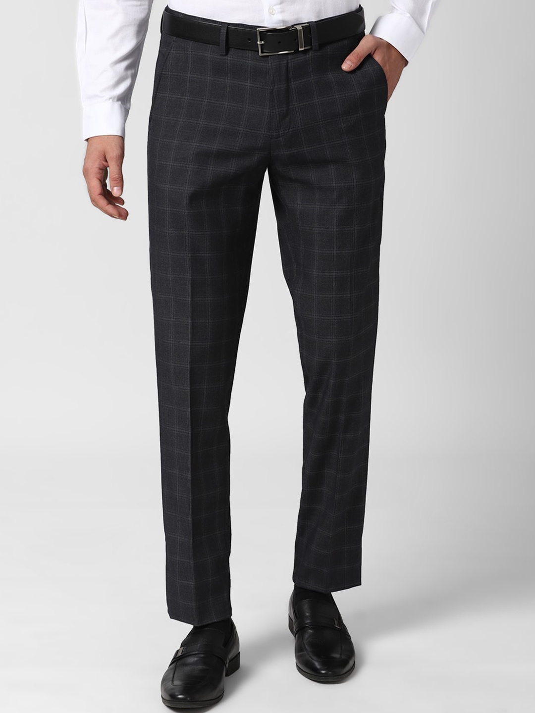 

Peter England Elite Men Black Checked Slim Fit Formal Trousers