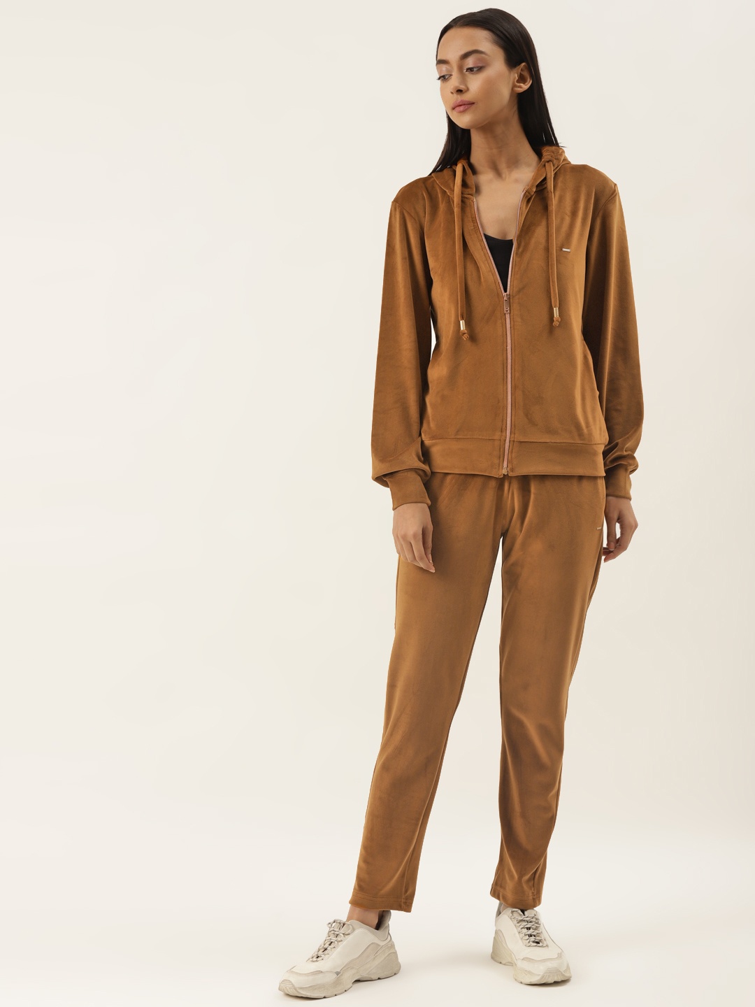 

Okane Women Brown Velvet Finish Solid Tracksuit