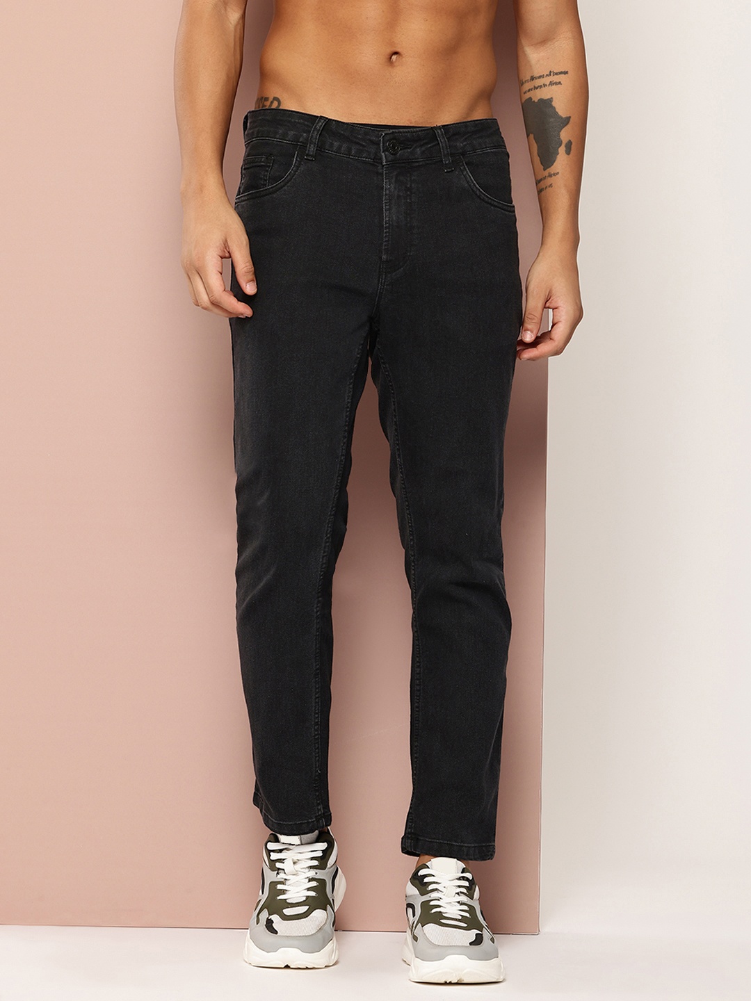 

Harvard Men Black Solid Slim Fit Stretchable Jeans