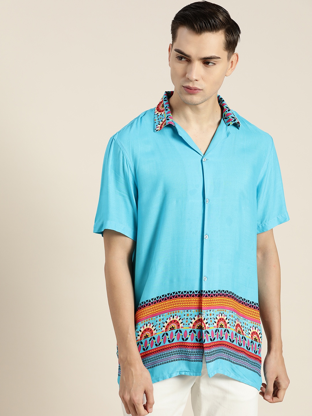 

Hancock Men Turquoise Blue Relaxed Opaque Printed Casual Shirt