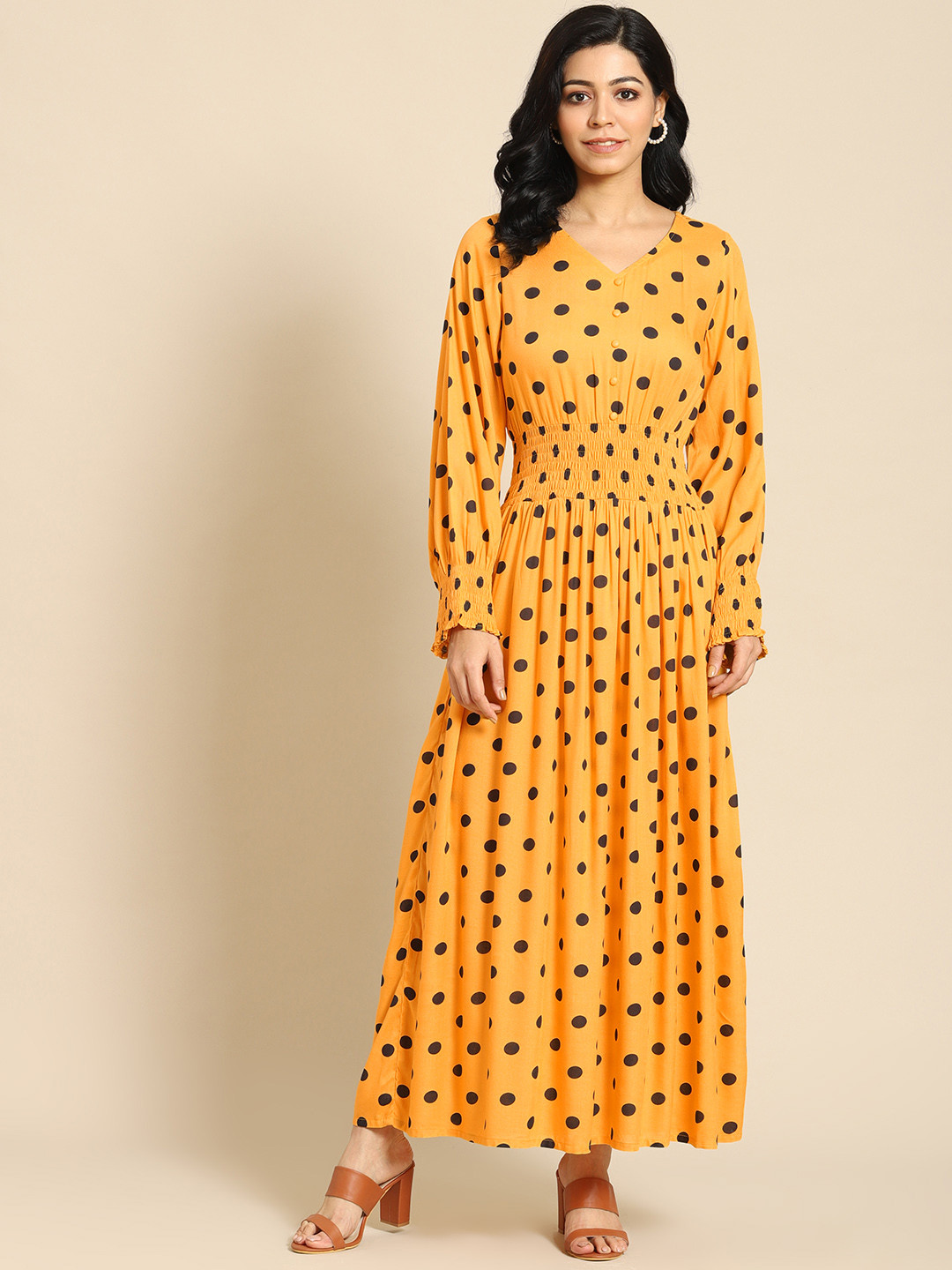 

Prakrti Yellow & Black Printed Maxi Dress