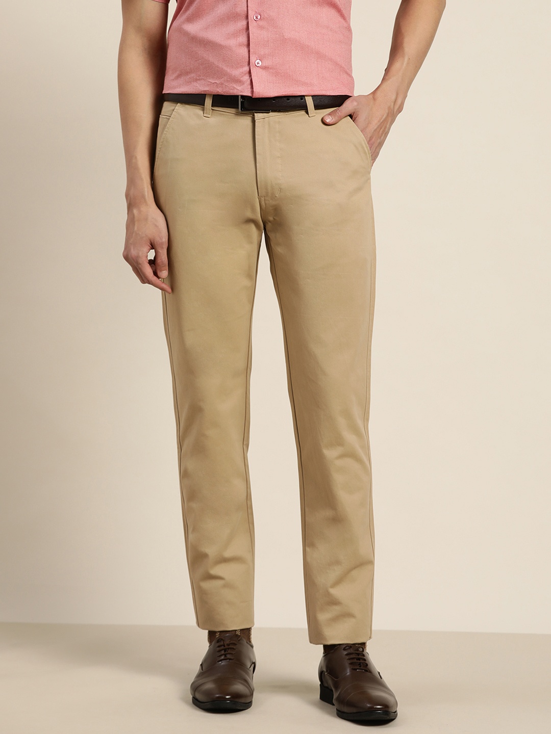 

Hancock Men Beige Slim Fit Formal Trousers