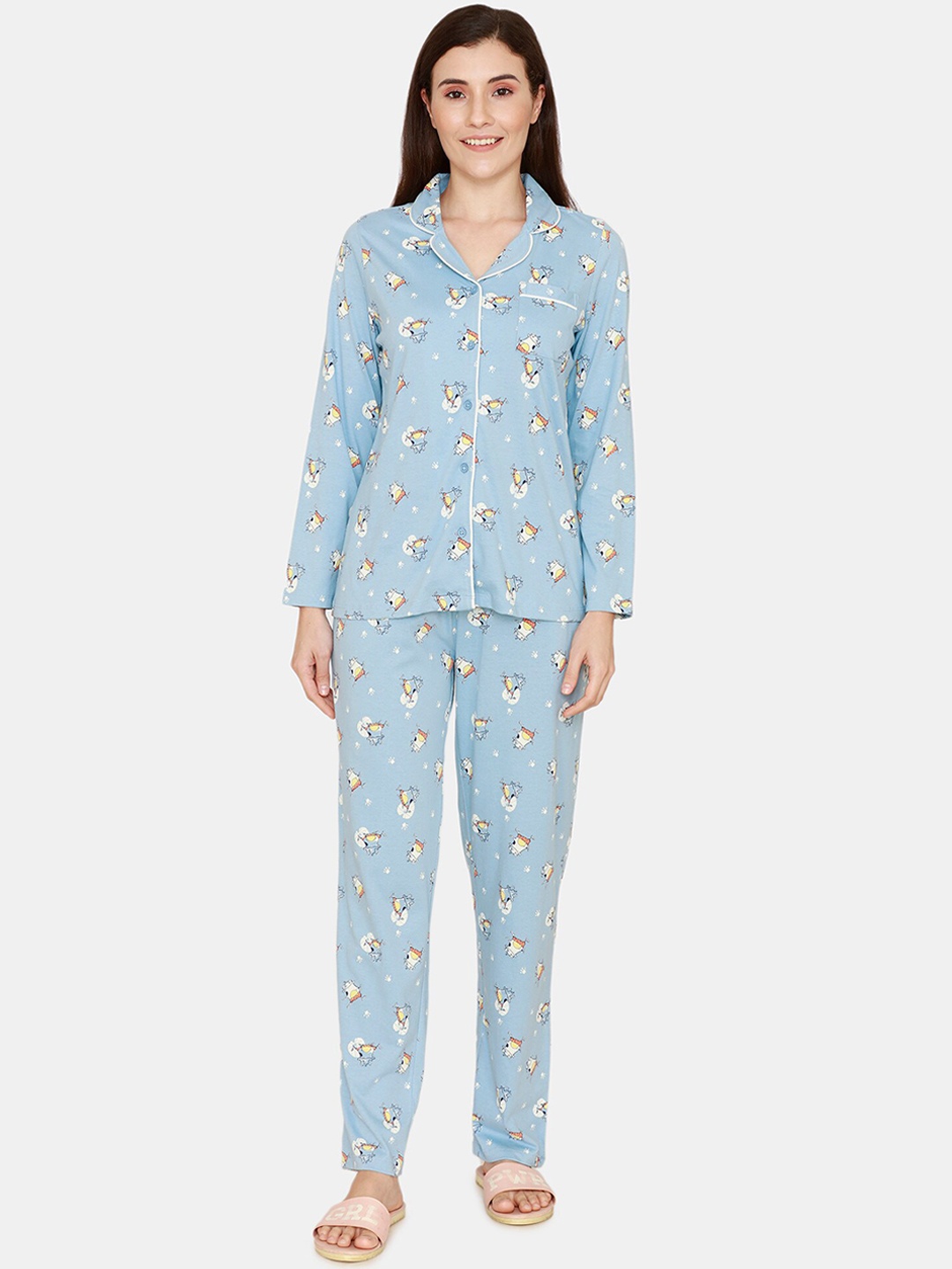 

Zivame Women Turquoise Blue & White Graphic Printed Night suit