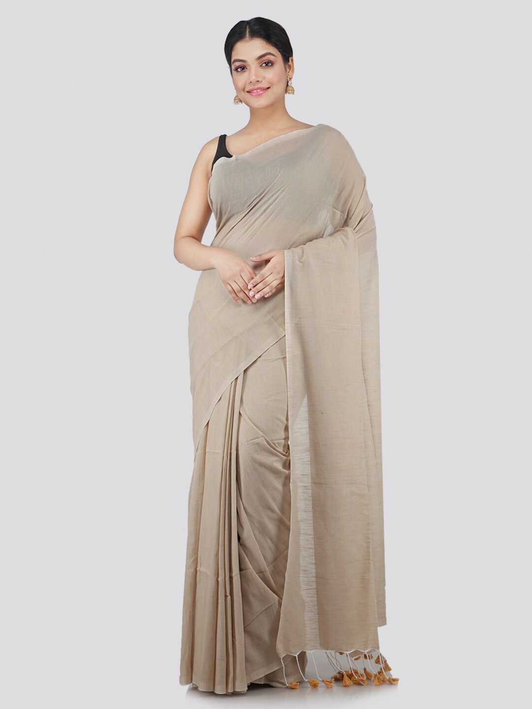 

PinkLoom Beige Solid Pure Cotton Sustainable Saree