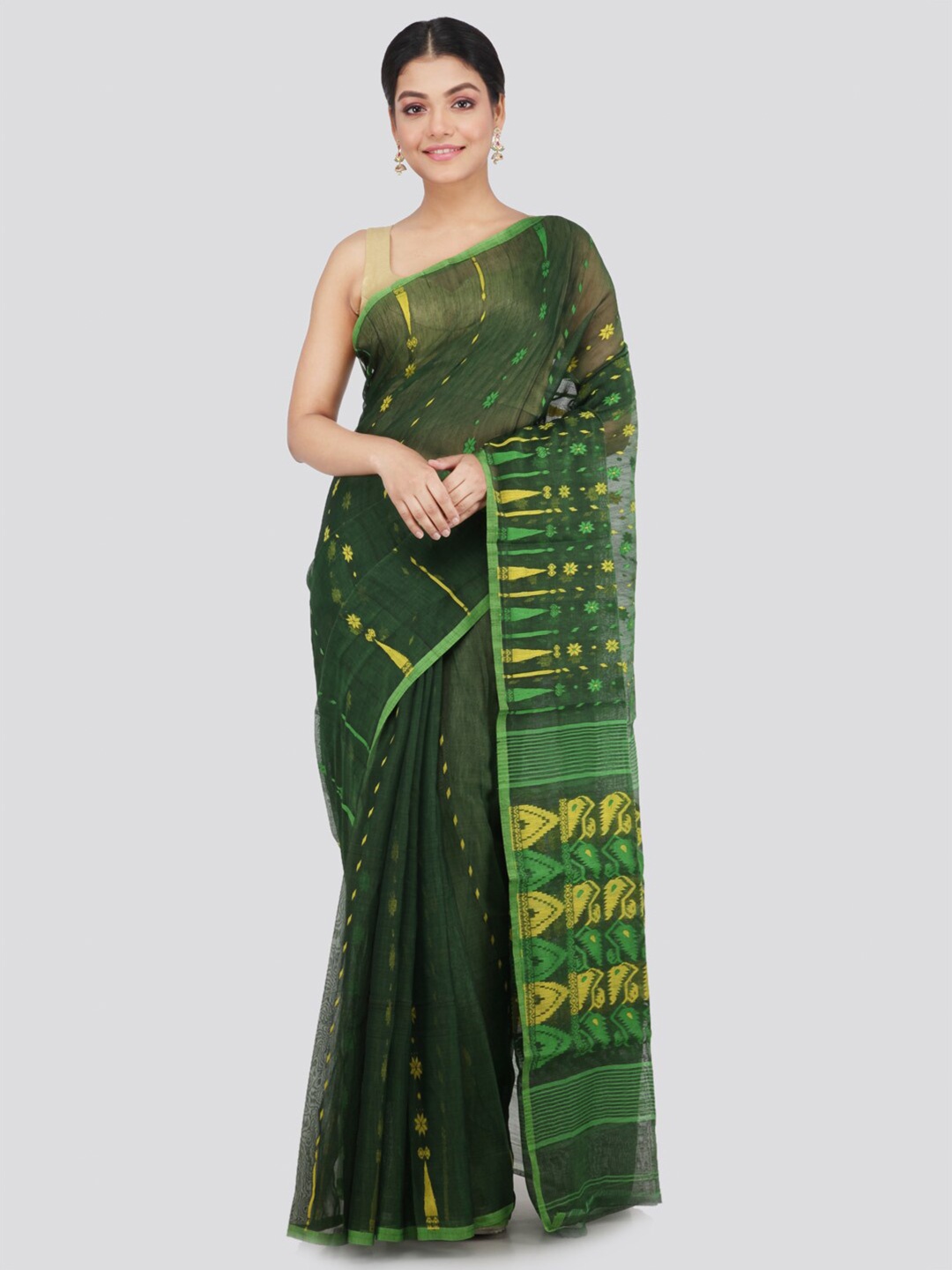 

PinkLoom Green & Yellow Floral Pure Cotton Jamdani Sustainable Saree