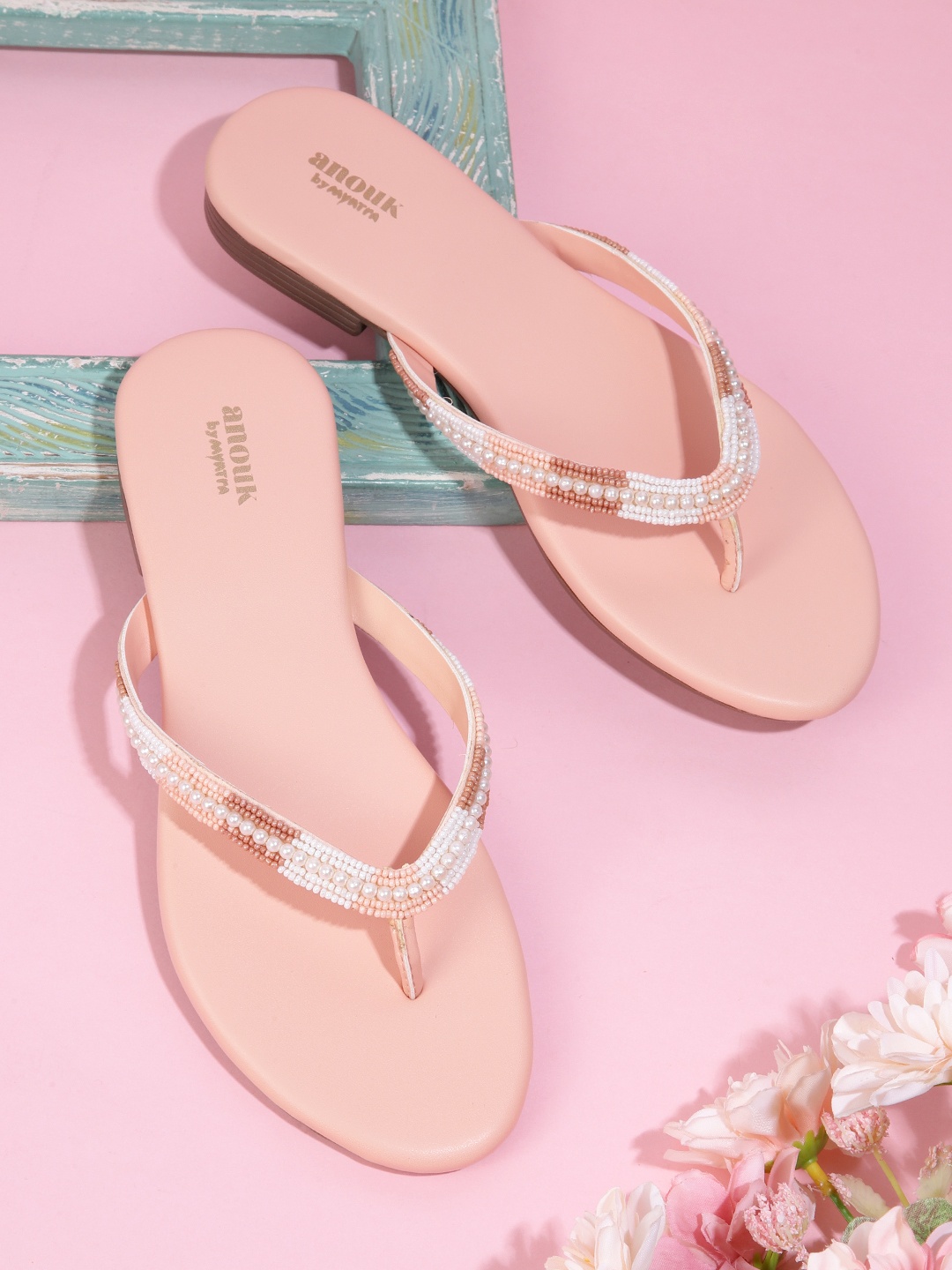 

Anouk Women Off White & Pink Embellished T-Strap Flats