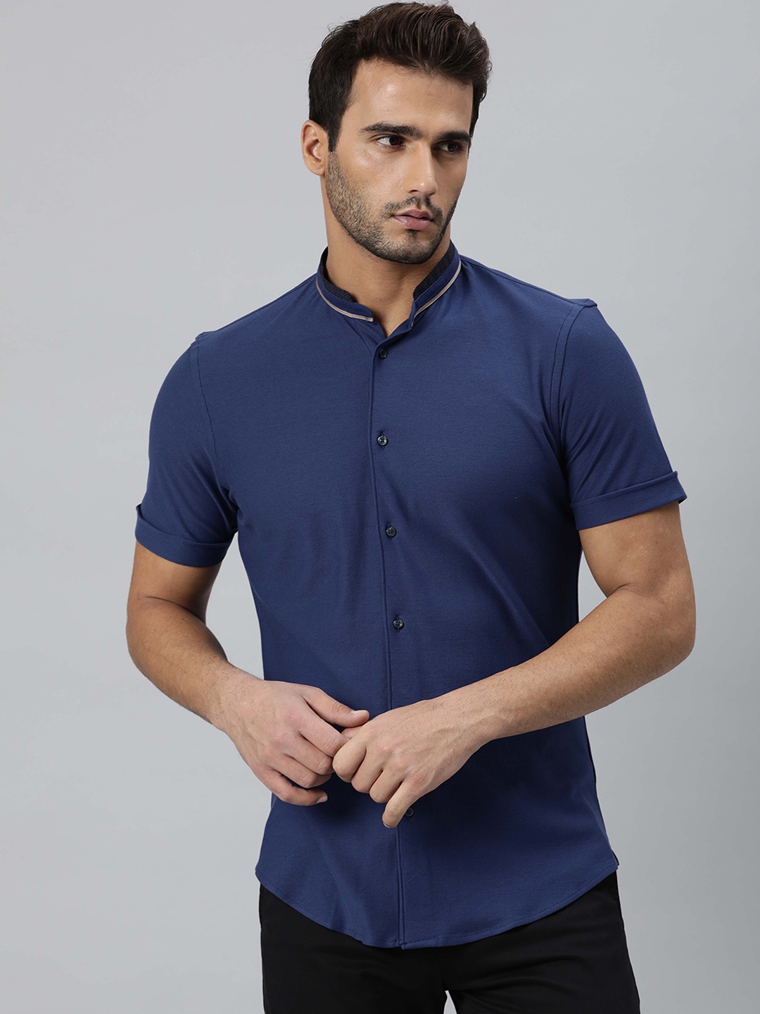

RARE RABBIT Men Wind Slim Fit Opaque Cotton Shirt, Navy blue